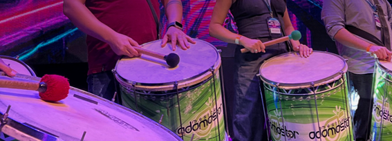 Quando o Samba Ensina a Liderar: Lições do Carnaval para o Mundo Corporativo